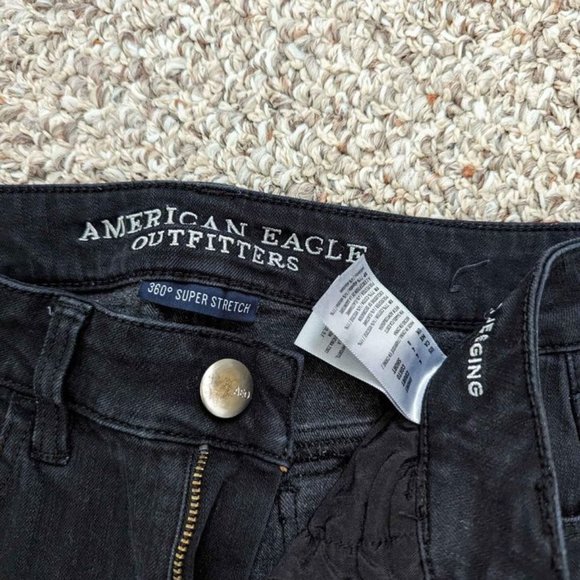 AMERICAN EAGLE: Distressed Jean Legging - Picture 2 of 3